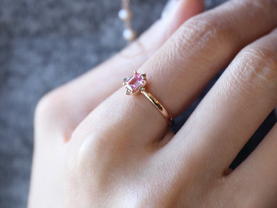 4P Green Diamond, Pink Sapphire Ring 18K 4P 그린 다이아몬드, 핑크 사파이어 반지